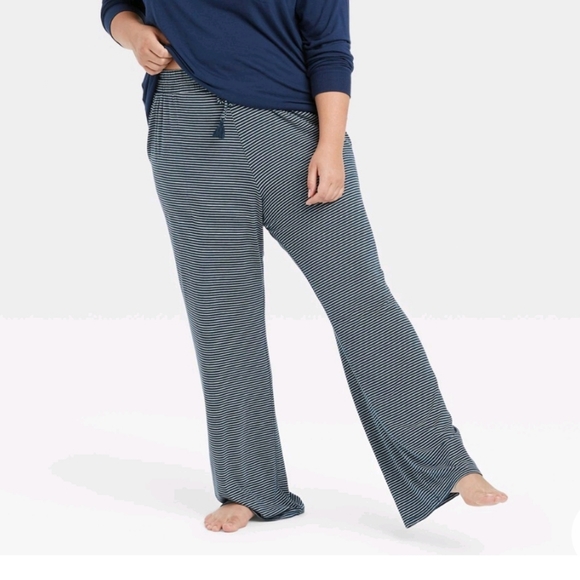 stars above Intimates & Sleepwear Nwt Stars Above Beautifully Soft